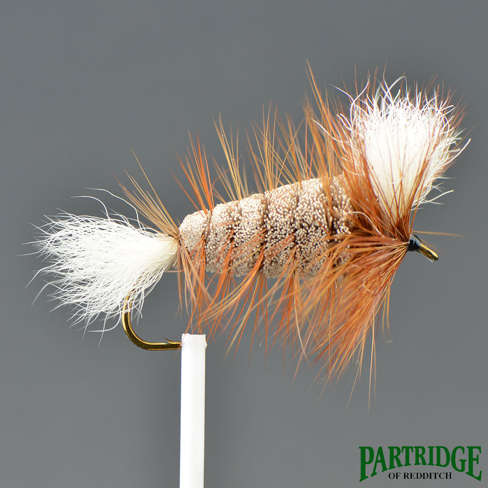 Gray Wulff – White Tail – Brown Hackle